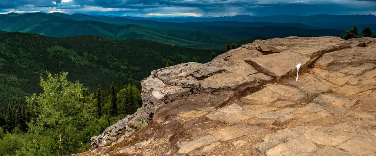 Panoramic fall views from overlook