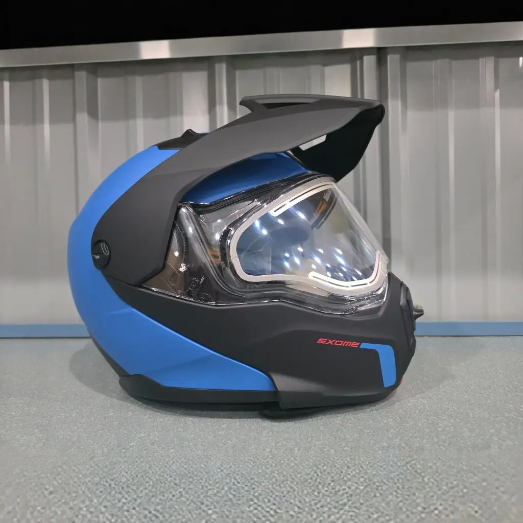 Winter Helmet — photo 1